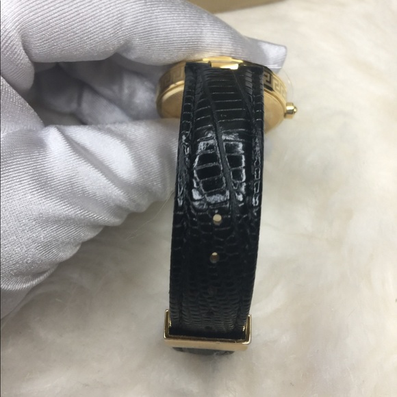 🔥VERSACE Watch - Picture 11 of 17